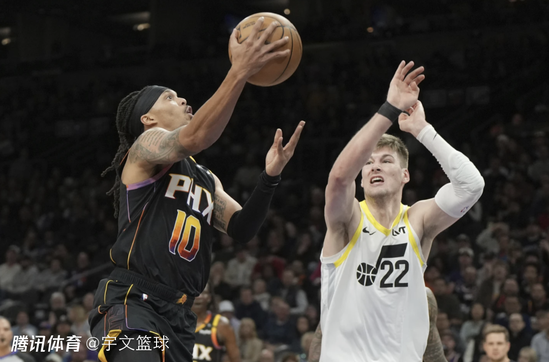 波兰男篮碾压黄蜂,福克斯送出助攻 波兰男篮碾压黄蜂,福克斯送出助攻