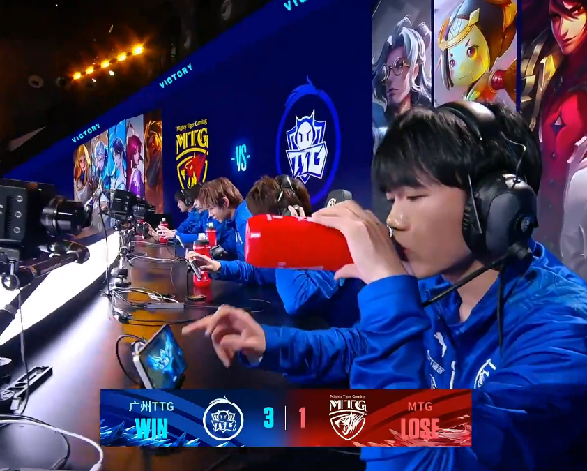 米兰百家乐-TES翻盘LGD,Selfmade制霸全场的简单介绍