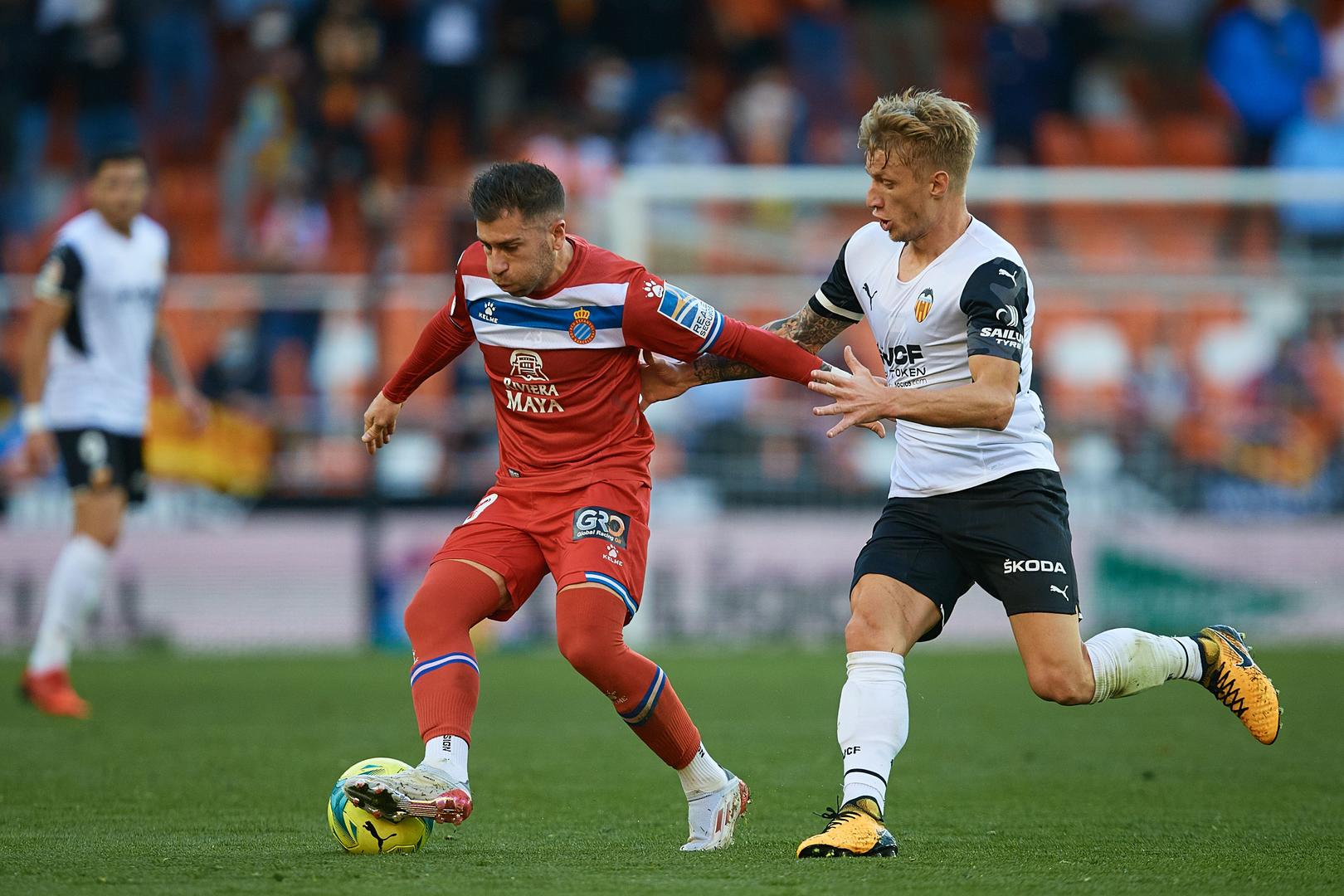 米兰APP下载-瓦伦西亚绝杀巴西，莫德里奇统治全场