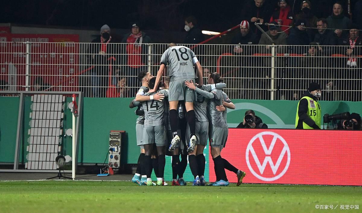 关于奥格斯堡客场成功，继续保持连胜的信息