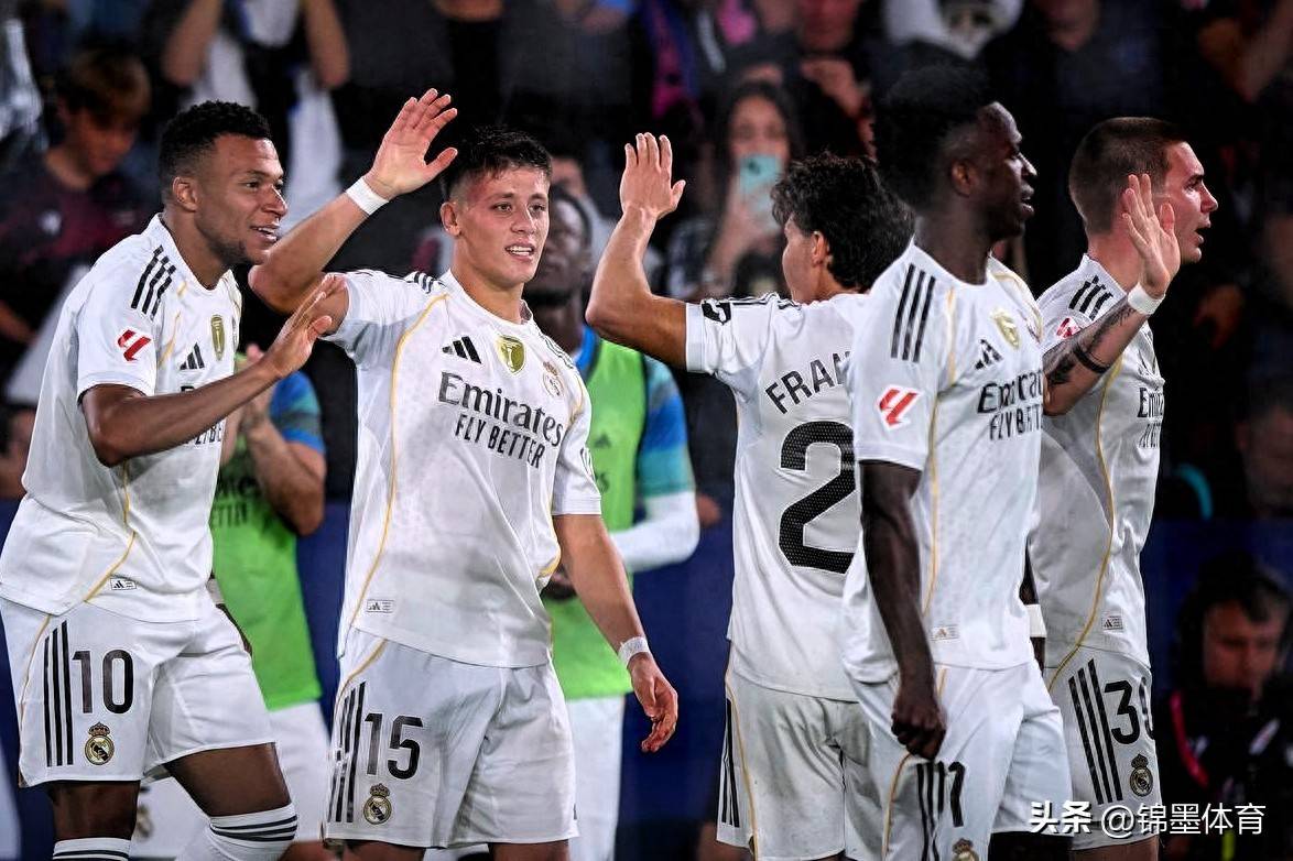 米兰体育官方网站-包含皇马客场逆转战胜对手，全队庆祝胜利的词条