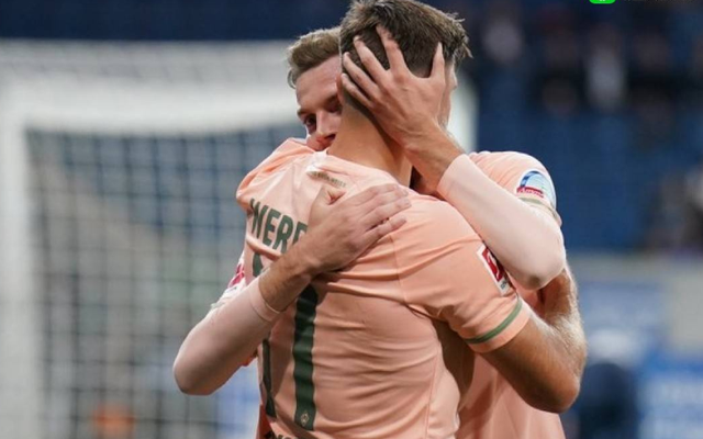 沙尔克04遭遇失败，需调整战术