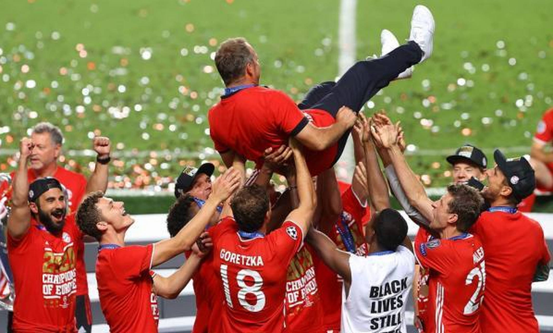 包含拜仁慕尼黑与巴黎圣日耳曼将会上演巅峰对决的词条