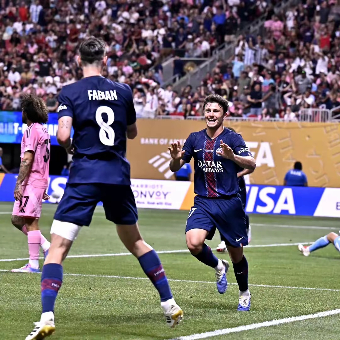 巴萨雪藏库蒂尼奥，神奇进球帮助球队获胜的简单介绍